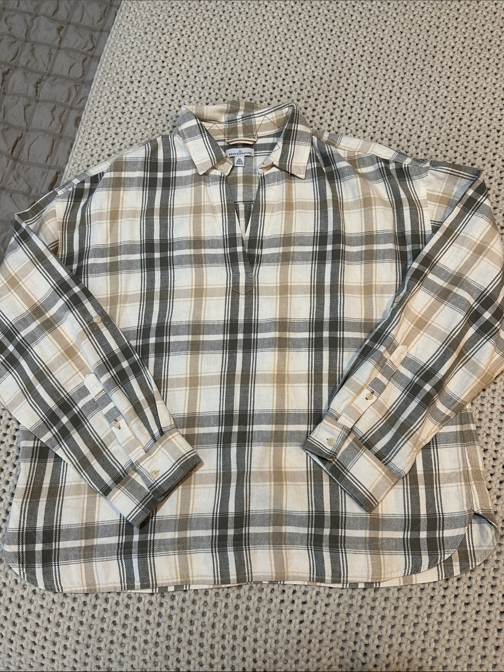 L.L. Bean Plaid Popover Shirt in Beige, Gray, and White, Hemp Blend, XL